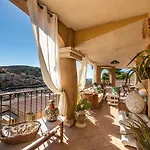 Holiday home Marina House