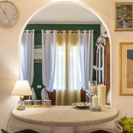 Marina House Дом отдыха *