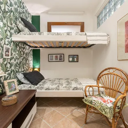 Marina House 度假居 *