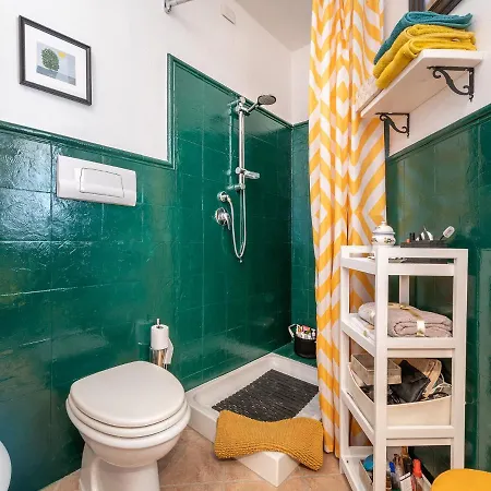 Дом отдыха Marina House Вилласимиус