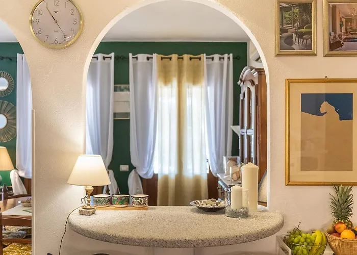 Marina House Будинок відпочинку *