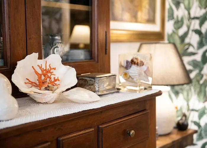 Будинок відпочинку Marina House Віллазімьюс