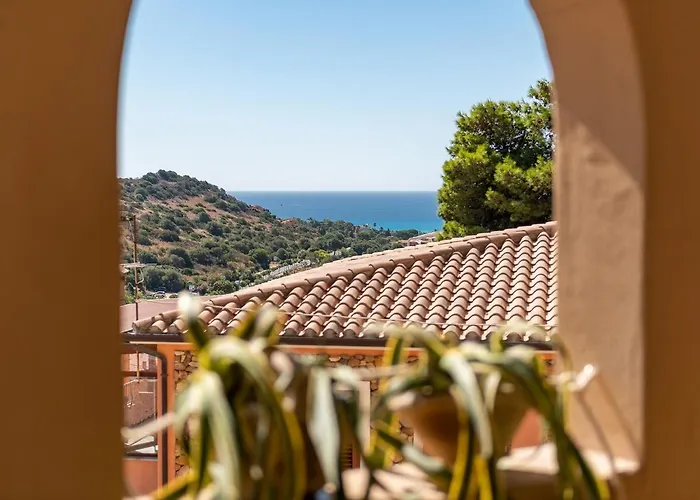 Marina House Holiday home